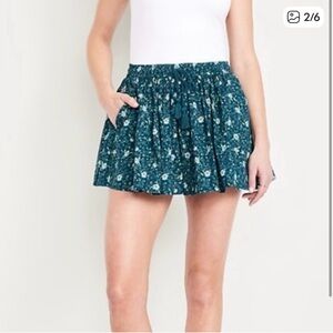 Old Navy Teal Floral Shorts